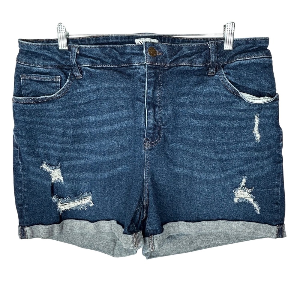 Ava & Viv Distressed Stretchy Blue Jean Shorts Cuffed Hem Women's Size 18W
